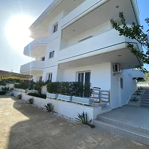 hotel-vila-ali.albaniahotels.org/